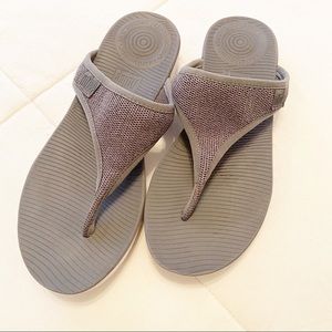 Fit Flop Women Gray Open Toe Flip Flop Sandals